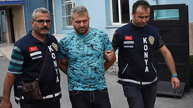 Gerekçeli karar açıklandı: Konya'da eşini 46 bıçak darbesiyle öldüren sanığa 'öldürürken zevk almadığı için' az ceza verilmiş
