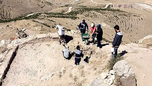 Gevale Kalesi'nde tarihe yolculuk