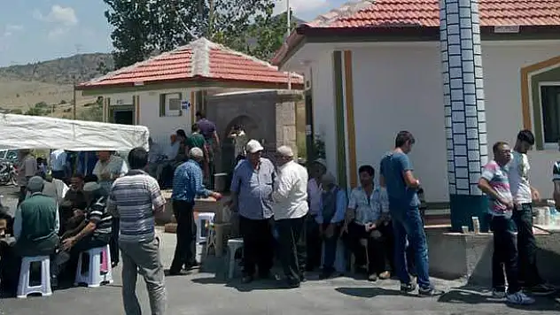 Gevrekli'de Mescit Dualarla Açıldı