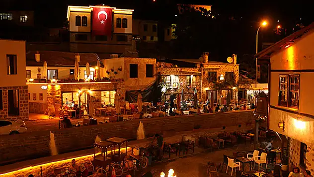 Gez Konya'yı gör Sille'yi
