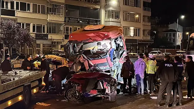 Giresun'da feci kaza: 5 kişi hayatını kaybetti, 6 yaralı