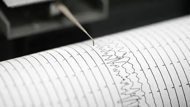 Girit Adası'nda 5,8 büyüklüğünde deprem
