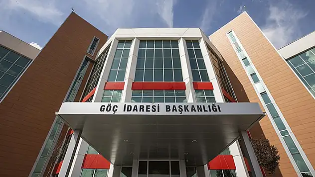 Göç İdaresi Başkanlığı, 'Türkiye'de 7 milyon Suriyeli ve 13 milyon yabancı olduğu' iddiasını yalanladı
