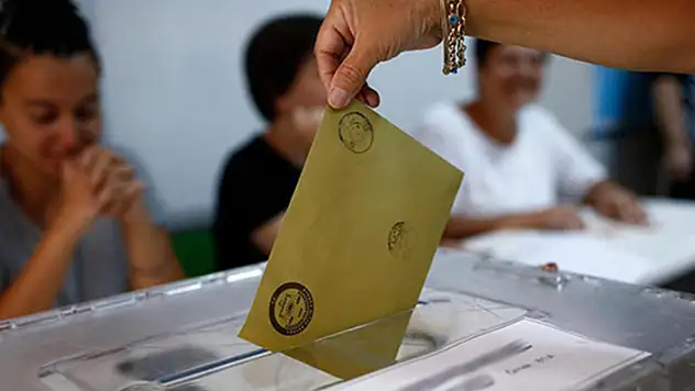 Göç İdaresi, seçimlerde oy kullanabilecek Suriyeli sayısını açıkladı
