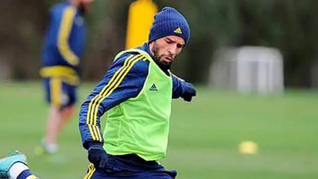 Gökhan-Caner-Topal'a Çin kancası