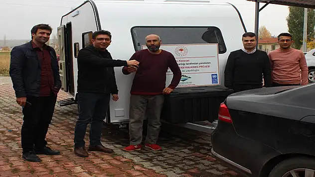 Göksu Taşeli Havzası Kalkınma Projesi kapsamında 1çiftçiye karavan verildi
