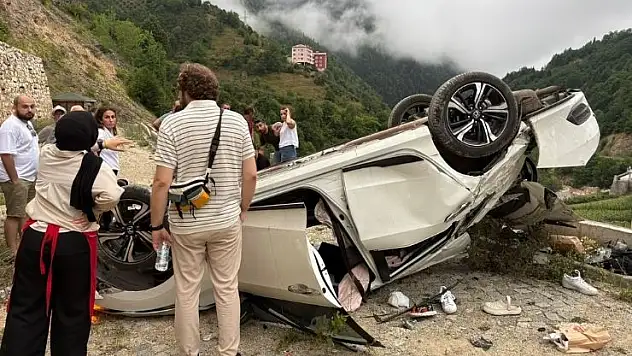 Göksu travertenlerinde trafik kazası: 4 yaralı