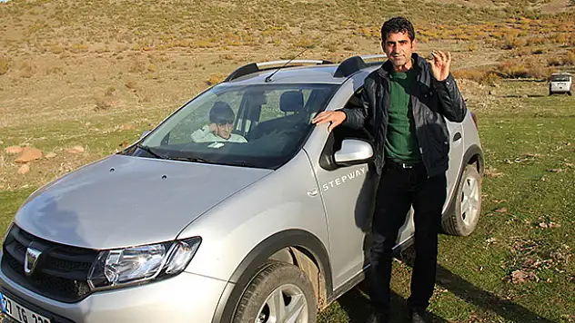 Göktaşıyla borcunu ödedi, üstüne araba aldı