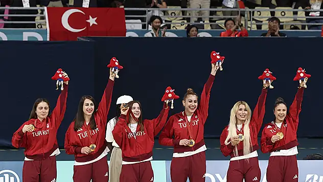 Golbol Kadın Milli Takımı'nın 'şampiyon kadrosu' Los Angeles 2028'e kadar korunacak
