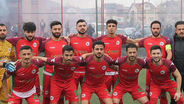 Gölyazı'da şampiyonluk sevinci