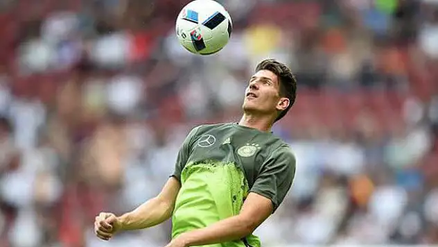Gomez: 2 yıl daha Beşiktaş'ta kalabilirim
