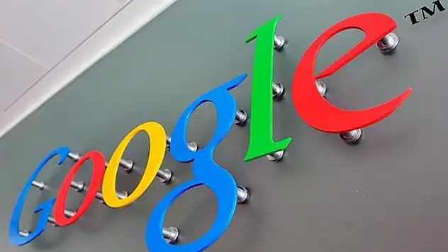 Google'da kafa karıştıran çeviri!