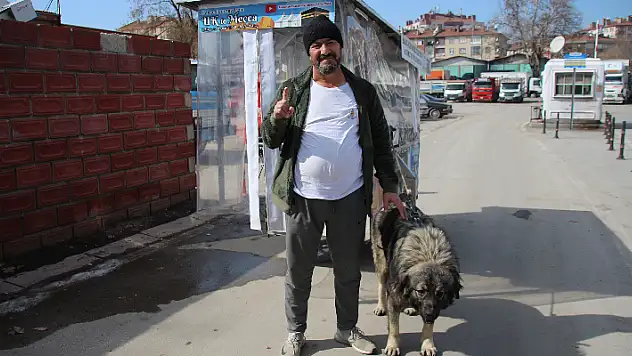 Gördüğü rüyanın izinden üç tekerlekli aracıyla Mekke'ye gidiyor
