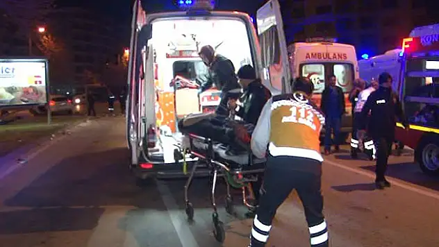 Göreve giden polis aracı ile otomobil çarpıştı:1 şehit, 4 yaralı