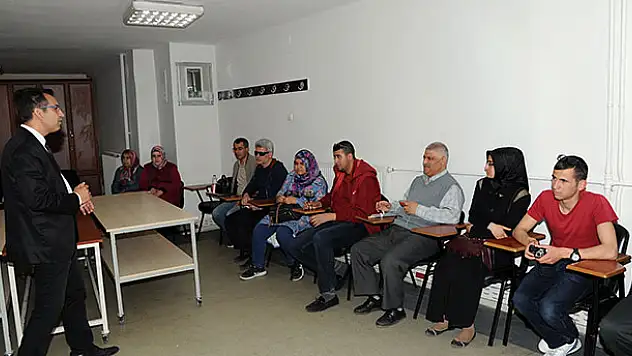 Görme Engelliler İçin Fotoğrafçılık Kursu Açıldı