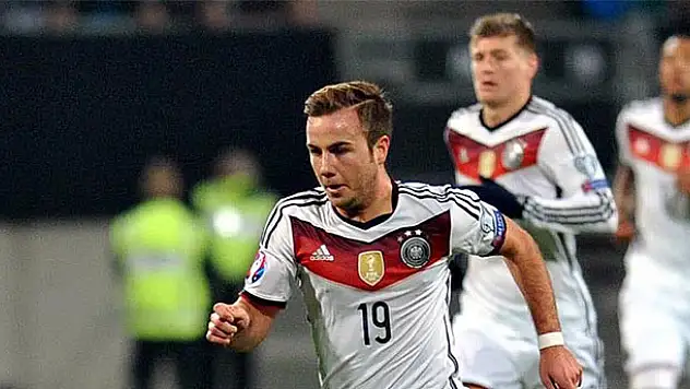 Götze uzun süre sahalardan ayrı kalacak