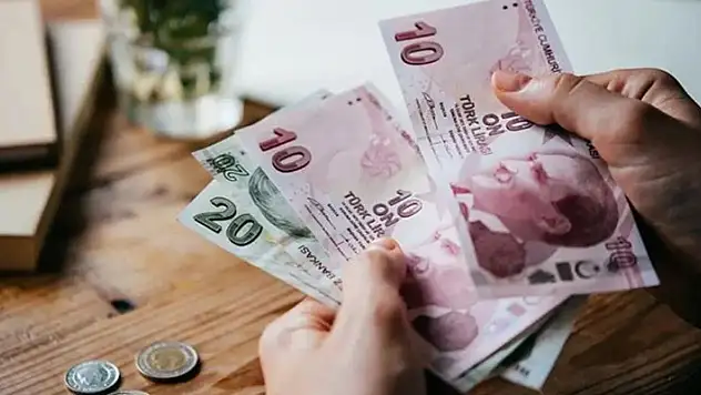 Gözlerin çevrildiği asgari ücrette zam pazarlığı yarın başlıyor! Asgari ücret ne kadar olacak?
