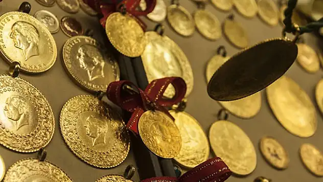Gram altın 255 lira seviyelerinde