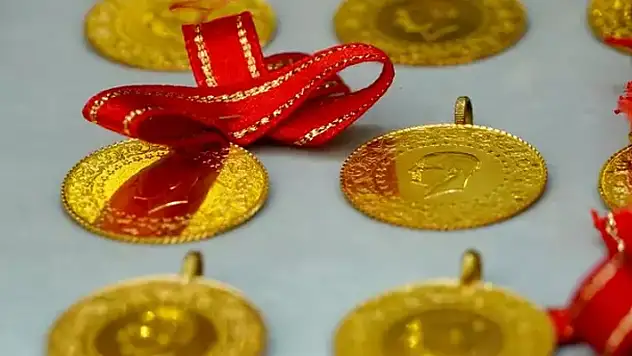 Gram altın için 'vazgeçilmez' dedi: Merkez Bankası faiz kararı sonrası altın için dikkat çeken tahmin! 