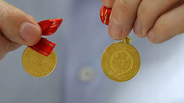 Gram altın ne kadar? İşte çeyreğin fiyatı
