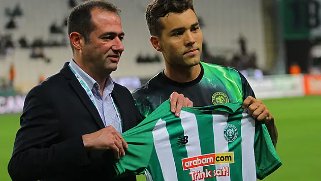 Guilherme Sitya 100. maçında üzdü