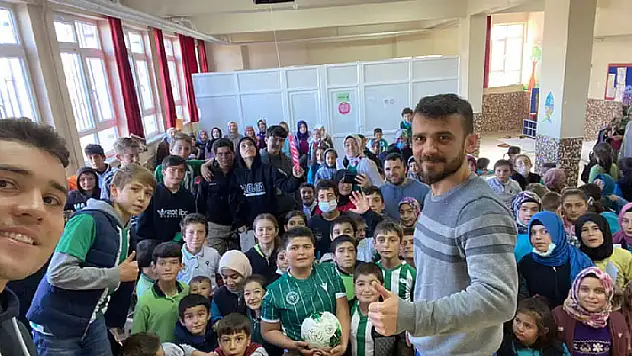Guilherme Sitya gönülleri fethetti 