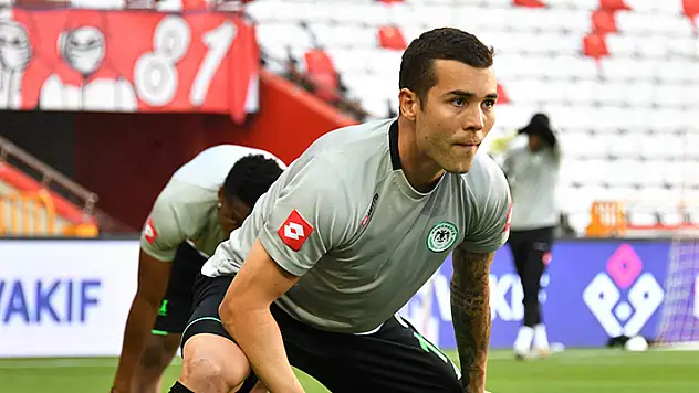 Guilherme'nin sözleşmesi uzadı