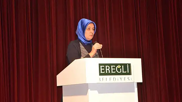 Gülay Samancı'dan Ereğli'de konferans