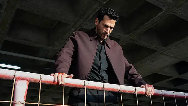 Güller ve Günahlar'da Serhat gerçekleri öğrendi