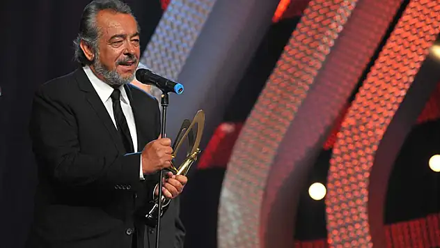 Güneri Cıvaoğlu hayatını kaybetti