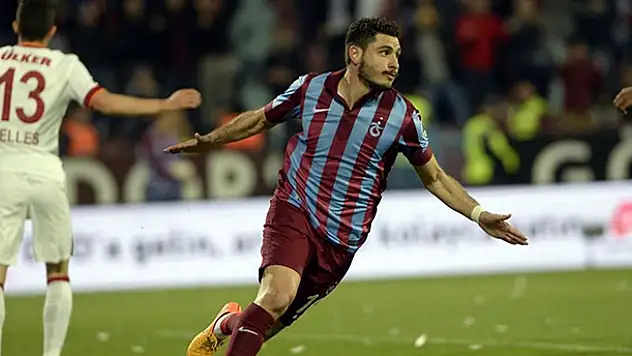 Günün yalanı Özer