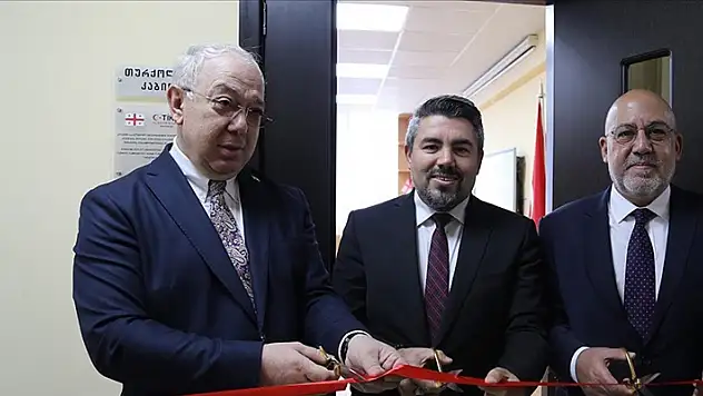 Gürcistan Sokhumi Devlet Üniversitesinde Türkçe sınıfı açıldı
