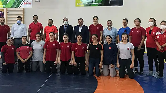 Güreşçilerin gözü olimpiyatta