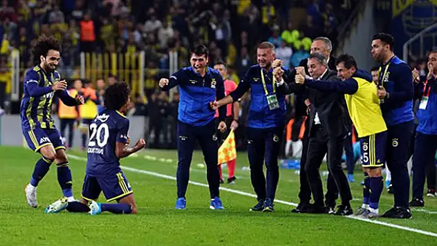 Gustavo Fenerbahçe formasıyla ilk golünü attı