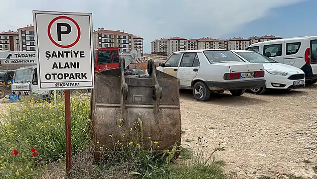 Güvenlik görevlileri şantiyede birbirini bıçakladı: 1 ağır, 2 yaralı
