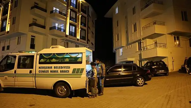 Haber alınamayan üniversite öğrencisi evinde ölü bulundu
