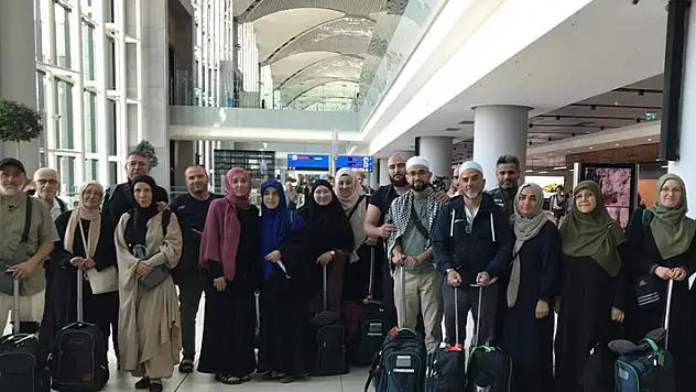 Hacılar kutsal topraklardan yurda dönmeye başladı
