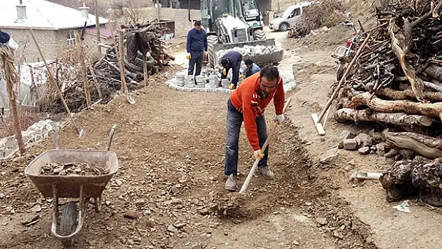 Hadim'de çevre düzenleme çalışmaları devam ediyor