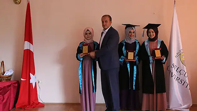 Hadim Meslek Yüksekokulunda mezuniyet töreni
