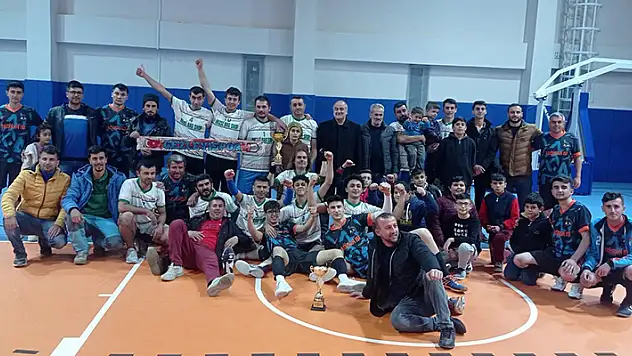 Hadim'de voleybol heyecanı sona erdi