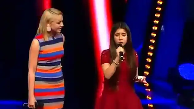 Hadise'nin kıyafeti Azerileri kızdırdı!