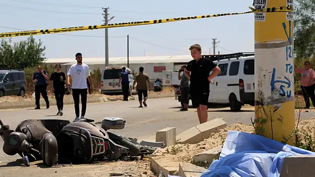 Hafif ticari araçla motosikletin çarpışması sonucu 14 yaşındaki motosiklet sürücüsü hayatını kaybetti