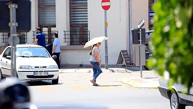 Hafta sonu Ege'deki bazı ilçelerde mayıs ayı sıcaklık rekoru bekleniyor
