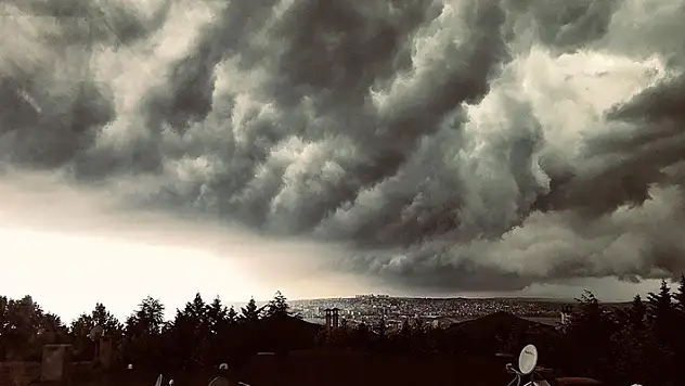Hafta sonu hava nasıl olacak? Konya'ya yağmur geliyor! Yağışlı hava kaç gün devam edecek?