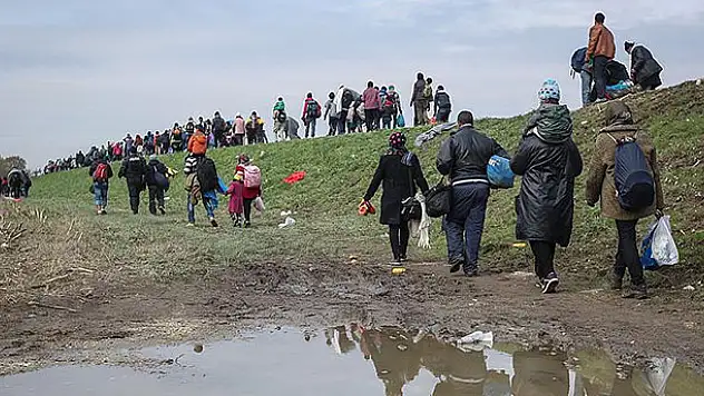 Haftada 3 milyon kişi kentlere göç ediyor