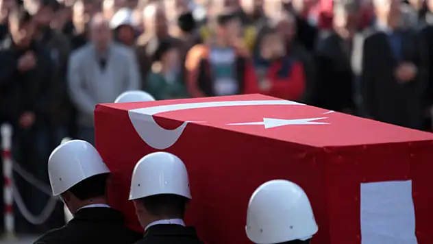 Hain saldırı: 10 şehit