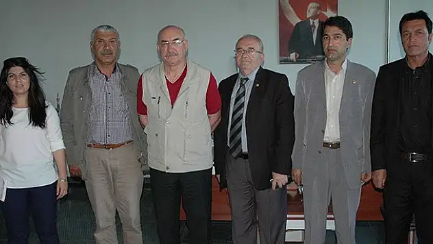 Hak-Par'dan Gazetemize Ziyaret