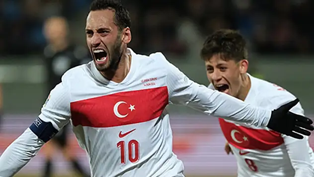 Hakan Çalhanoğlu'ndan 'milli takım' değerlendirmesi: İstediğimiz sonuçları alıyoruz