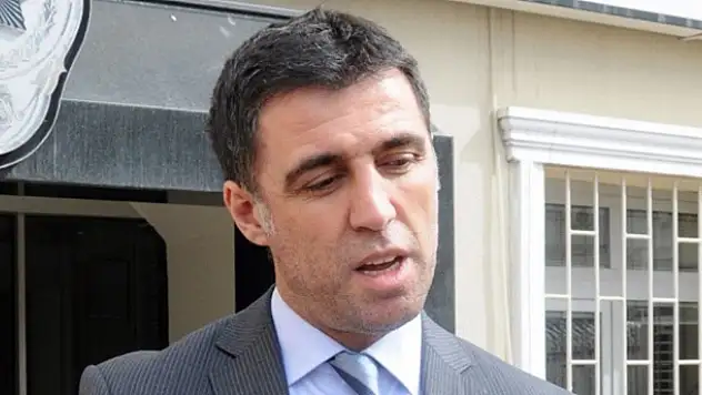 Hakan Şükür'ün fahri doktorası geri alındı!