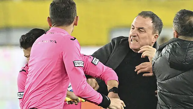 Hakem Halil Umut Meler'e yumruk atan Faruk Koca hakim karşısında!
